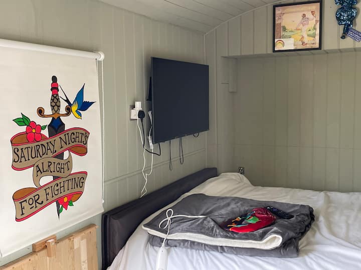 Frog Splash Cabin - Market Rasen