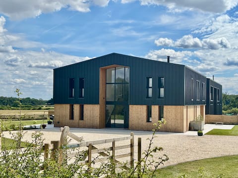 Luxury Modern Barn