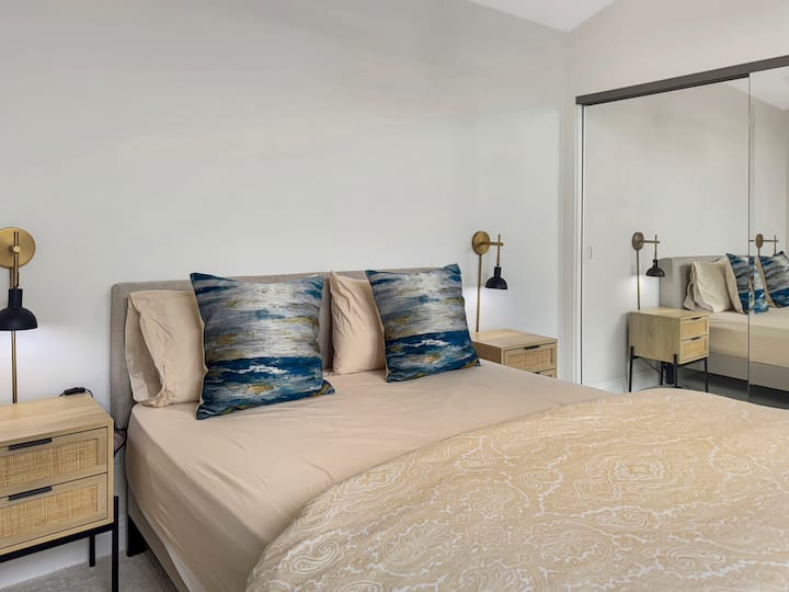 Dyshek i ri organik Saatva