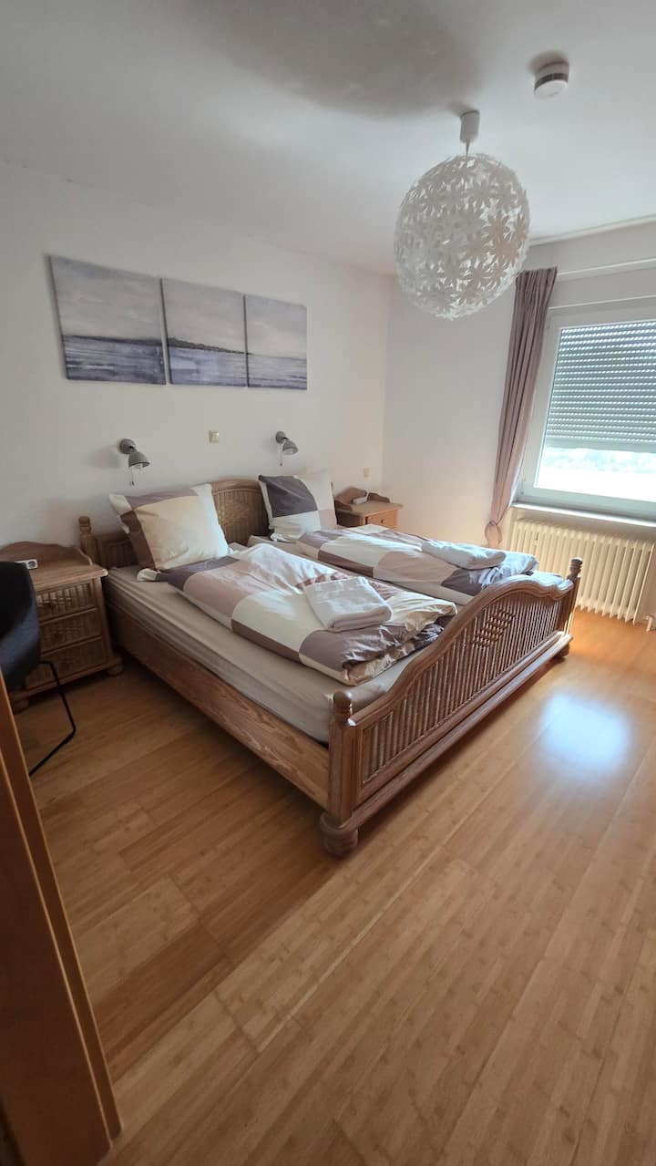 Schlafzimmer 2