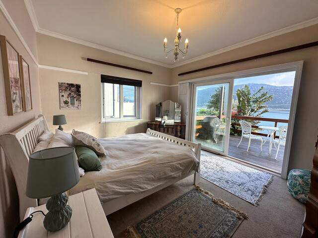 The View Fish hoek Apartment 3 gallery image 5