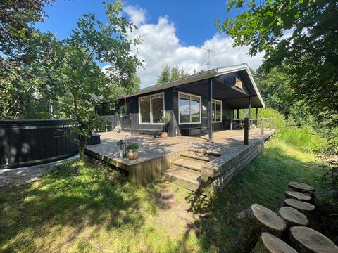 Cottage with great views