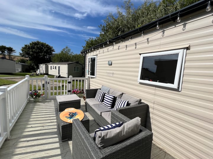 3 Bed Static Home With Decking @Newquay Bay Resort - Cornwall