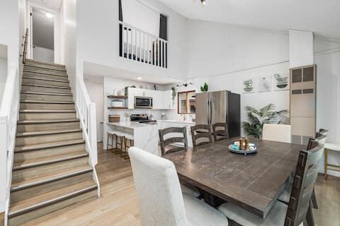 The Lakeview Cottage: The Perfect Holiday Getaway