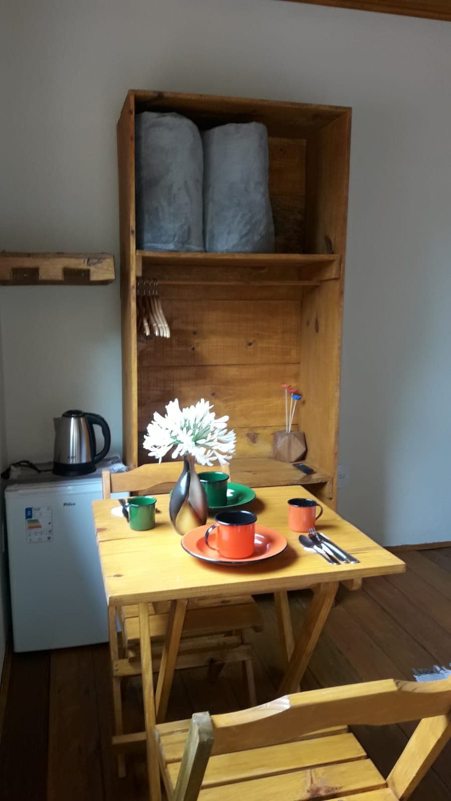 Airbnb em destaque: Stone cabin 06 lake view refuge! em Cunha