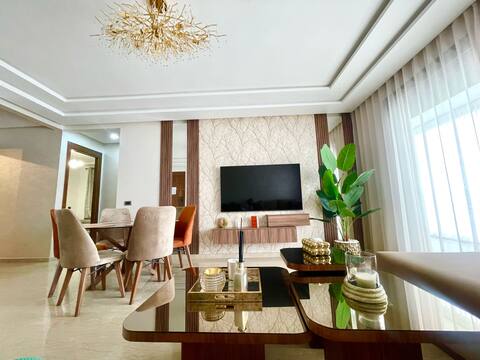 Successful Airbnb property: Luxury waterfront apartment in Dar Bouazza