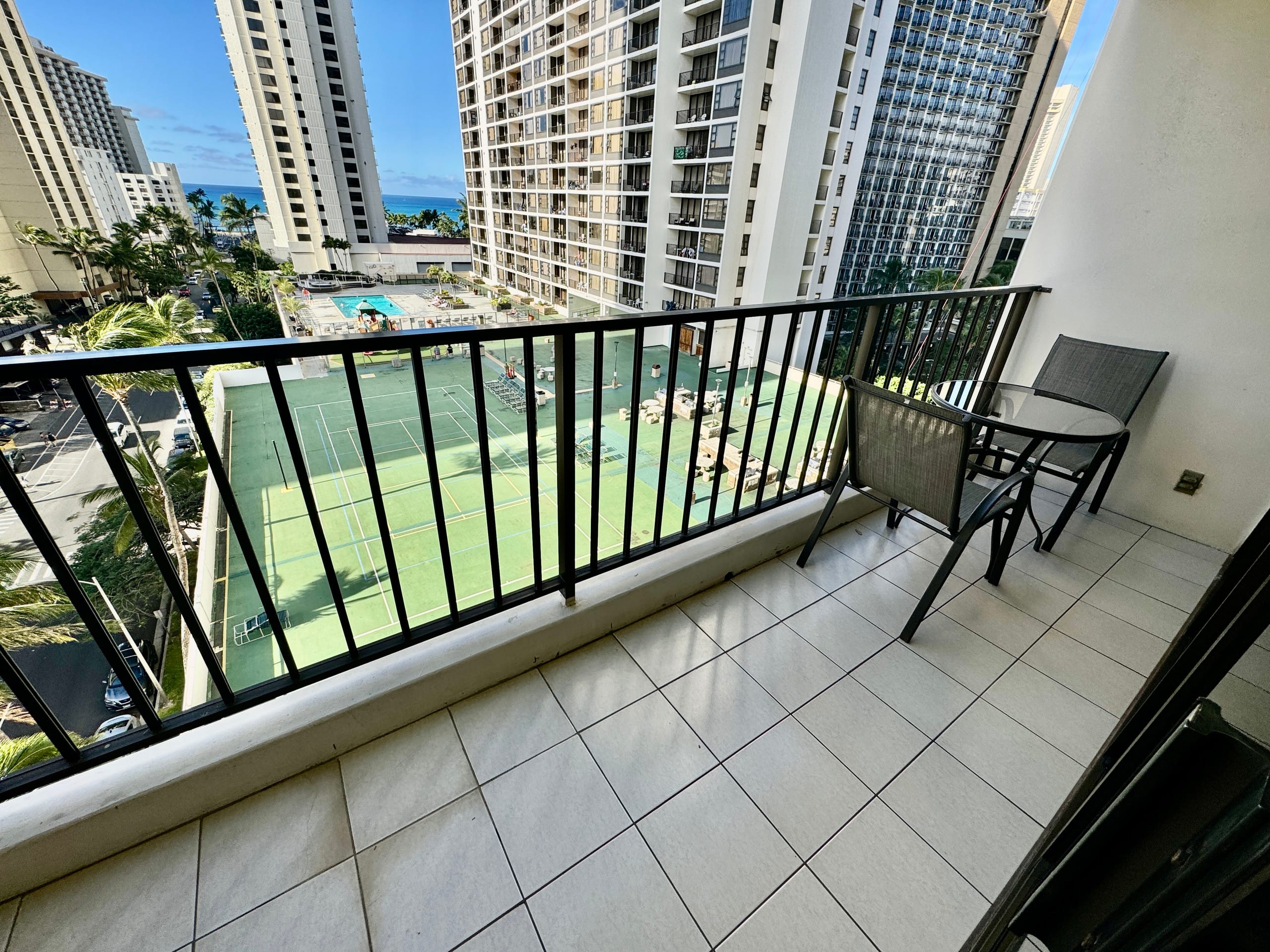 Ocean View Condo w/ Free Parking - Image 16