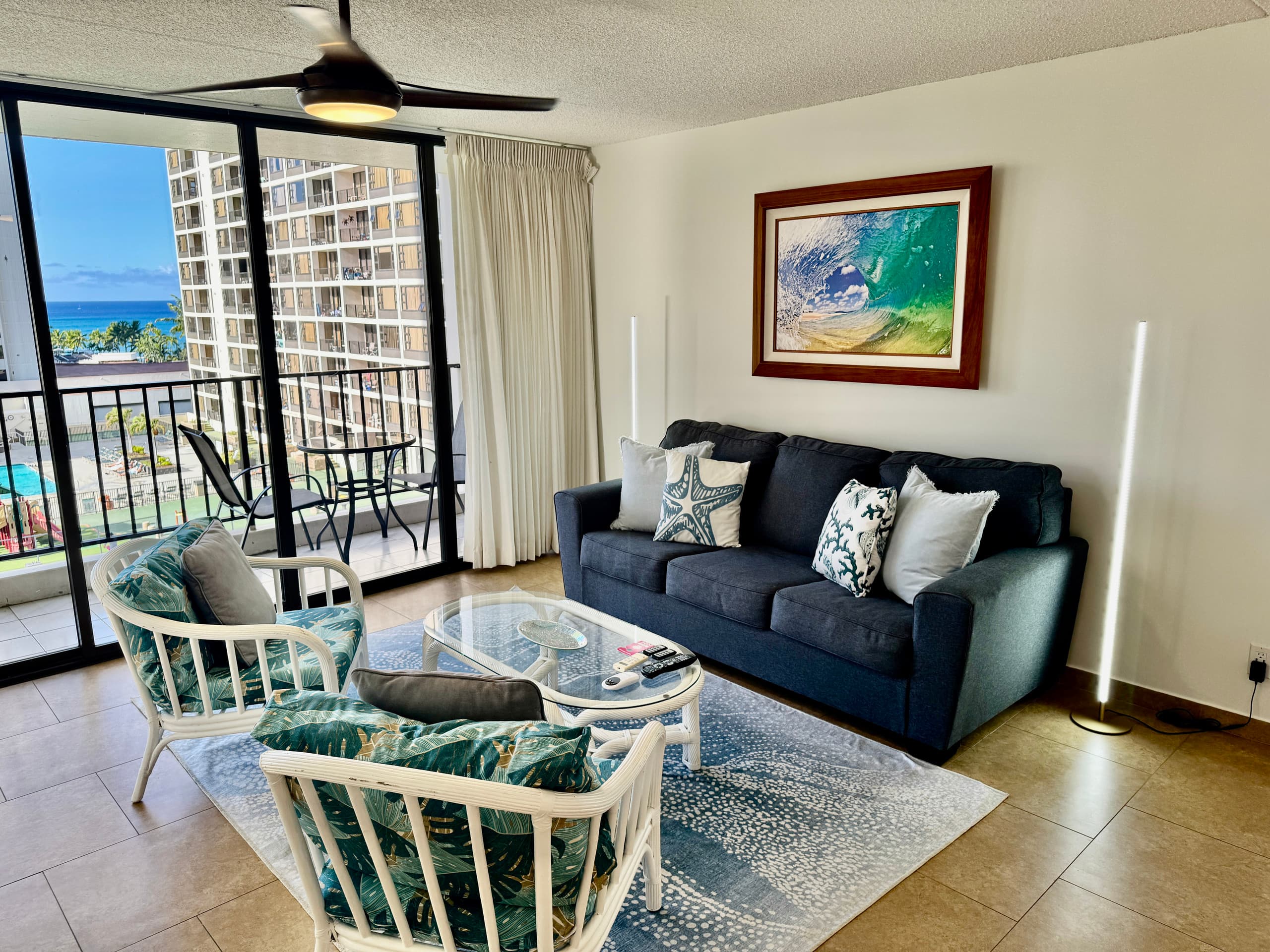 Ocean View Condo w/ Free Parking - Image 4