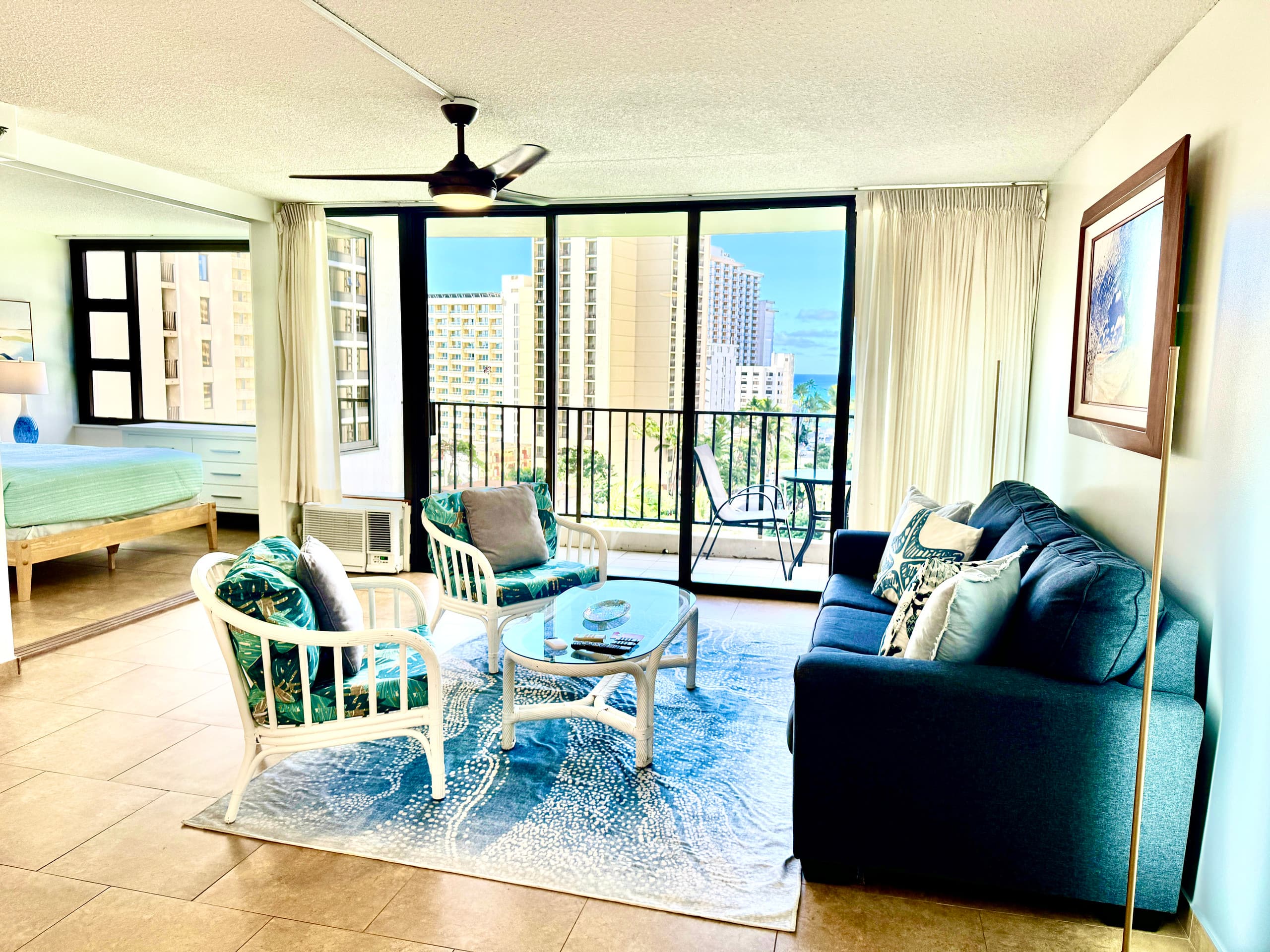 Ocean View Condo w/ Free Parking - Image 1