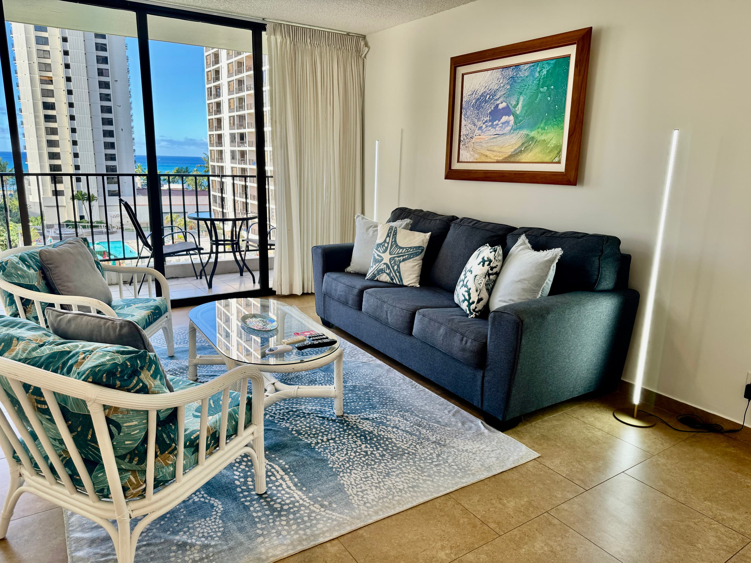 Ocean View Condo w/ Free Parking - Image 5