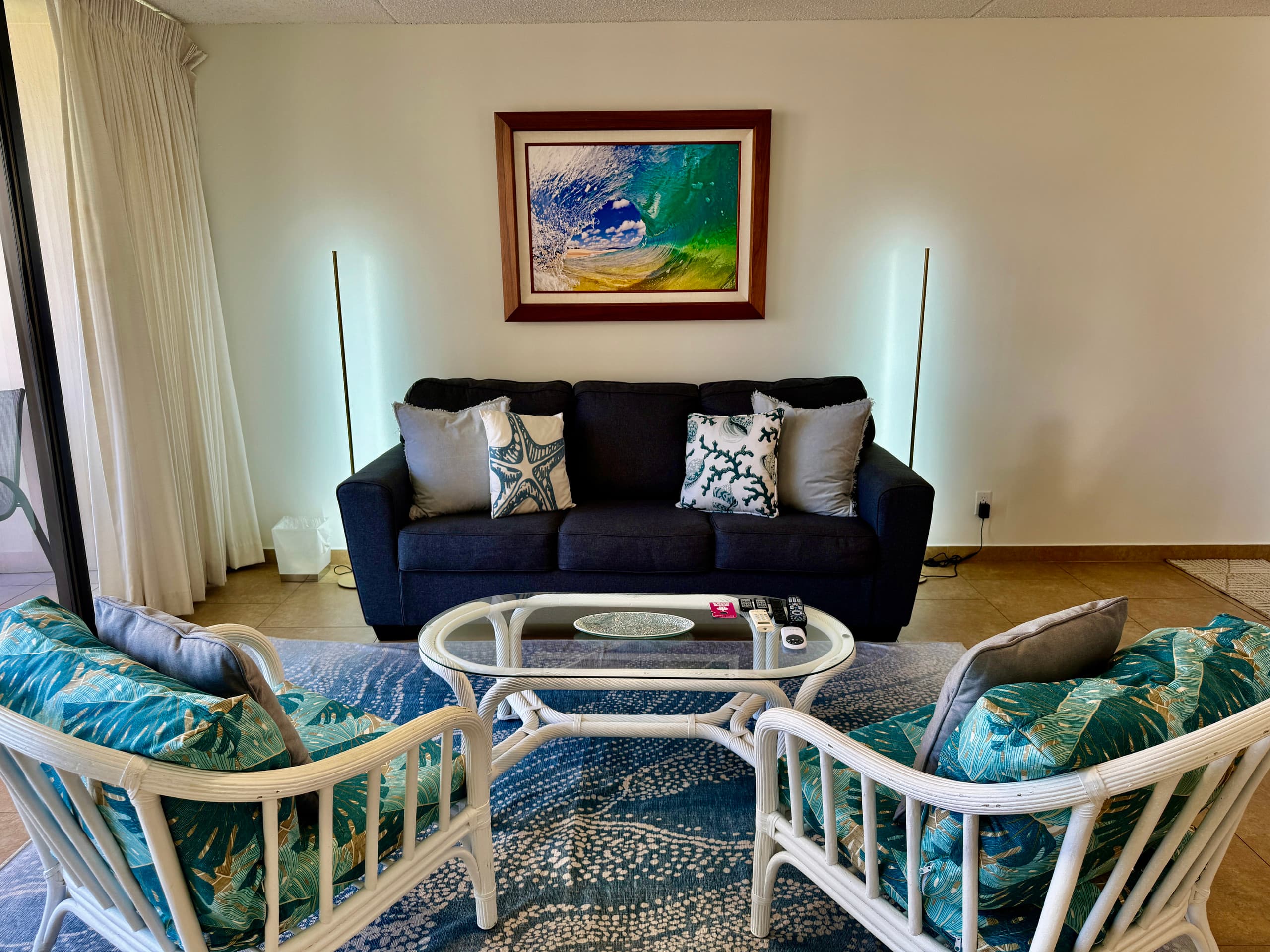 Ocean View Condo w/ Free Parking - Image 3