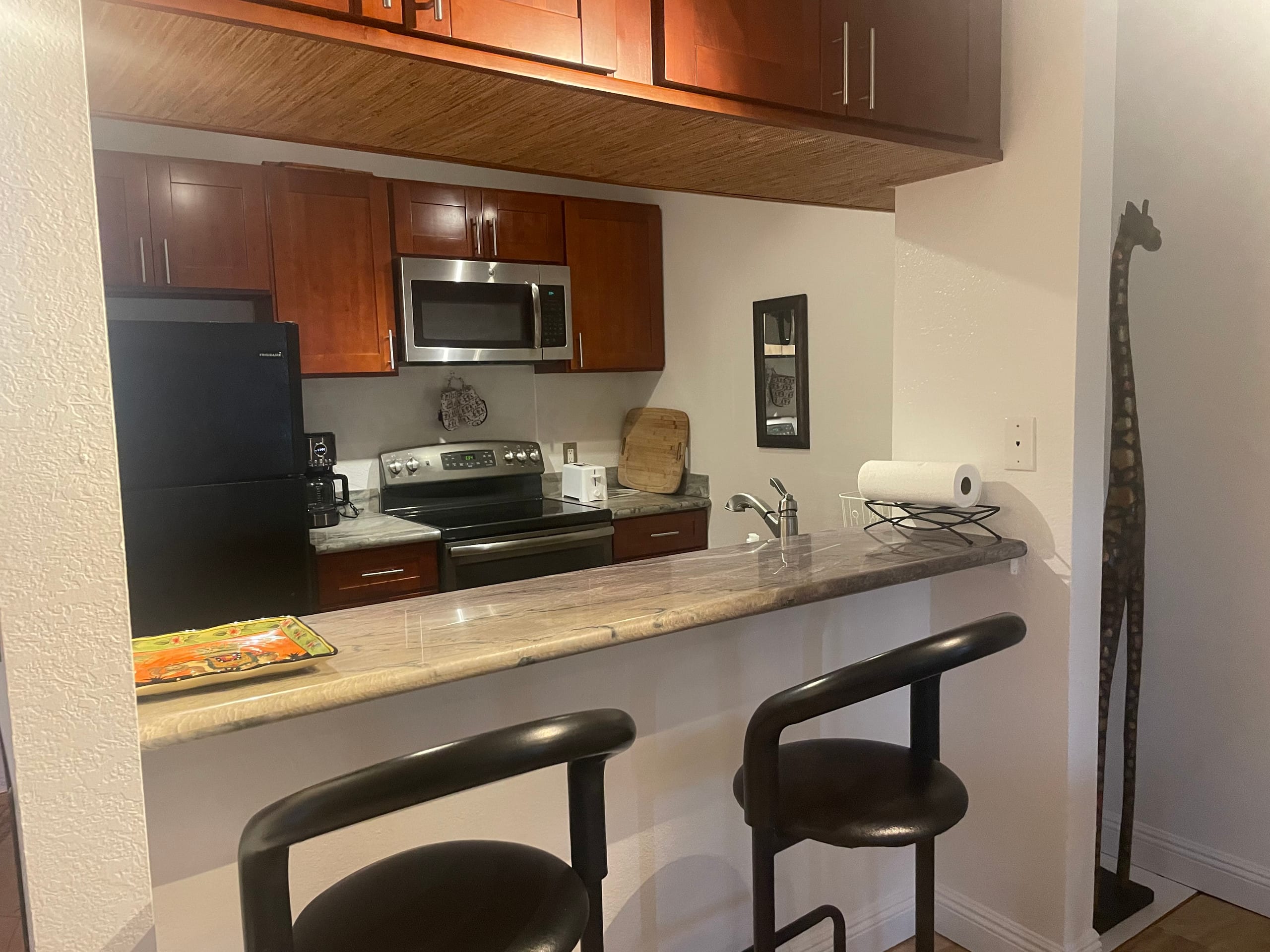 Condo in Kihei · ★4.65 · 1 bedroom · 5 beds · 1 private bath - Image 8