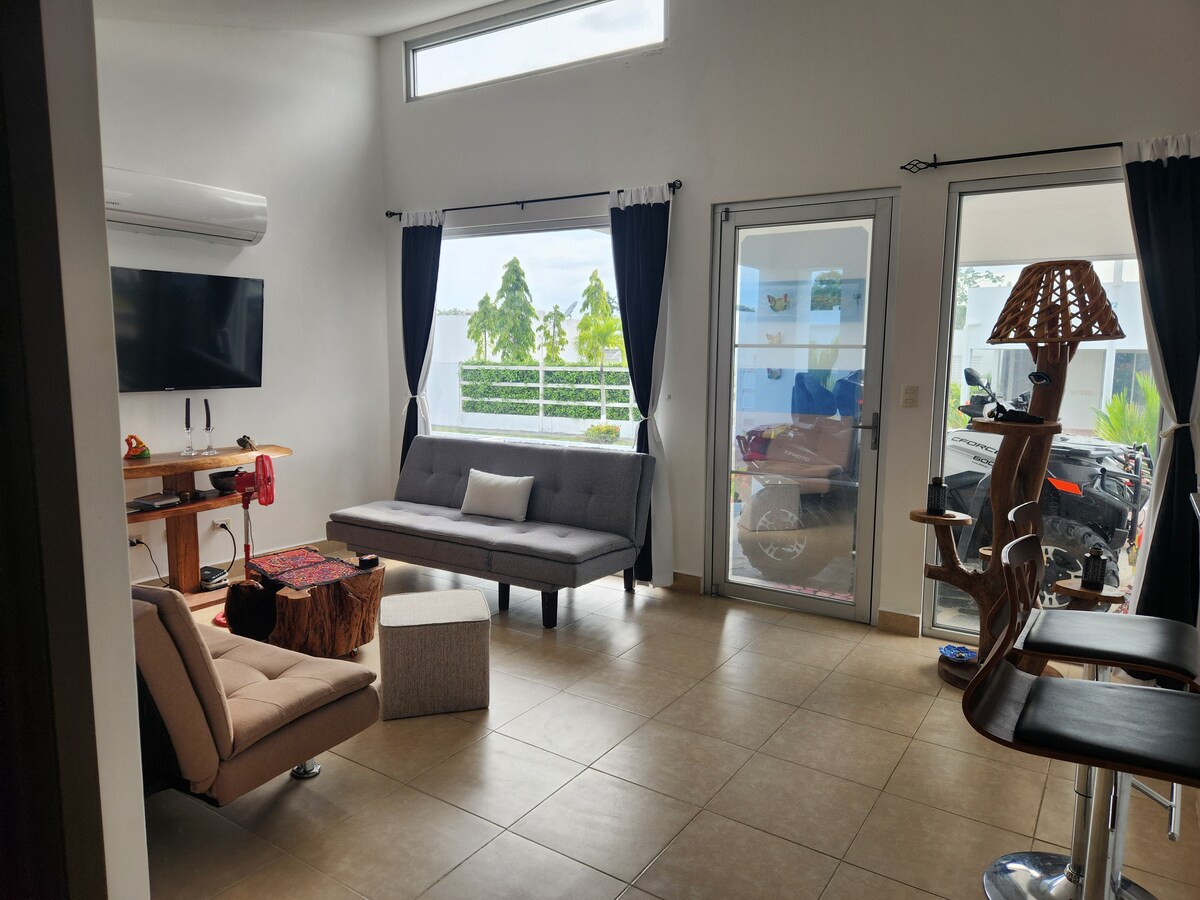 მისაღები ოთახი