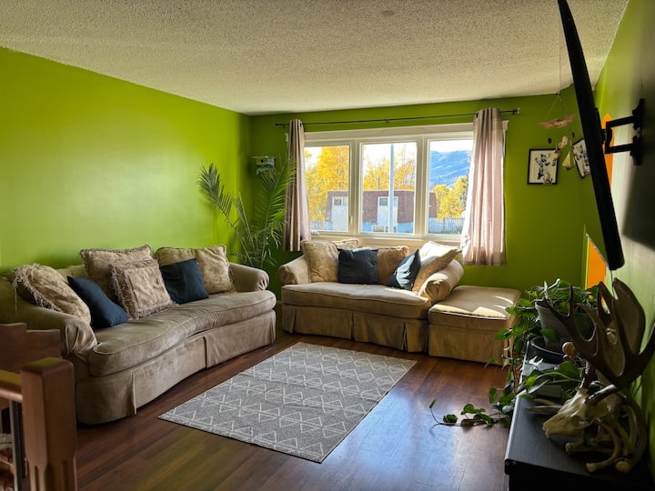 Mountain Nest In Grande Cache - Grande Cache