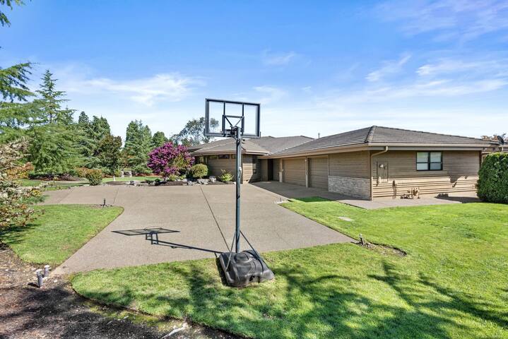 The Illahe Estate gallery image 4