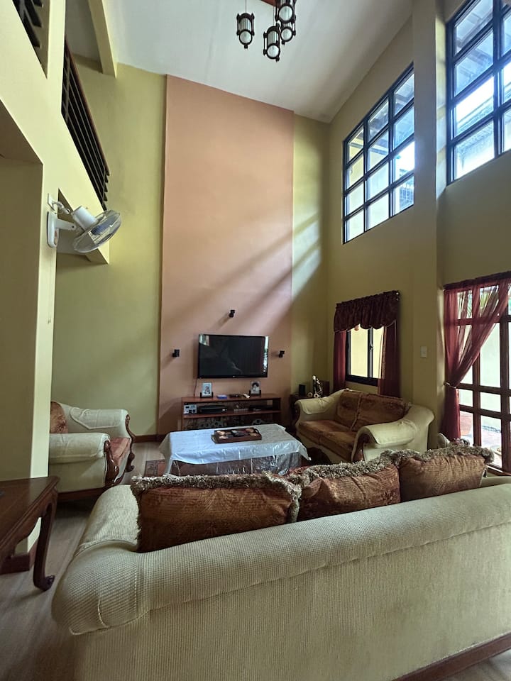 Charming, Peaceful & Spacious - Mangatarem