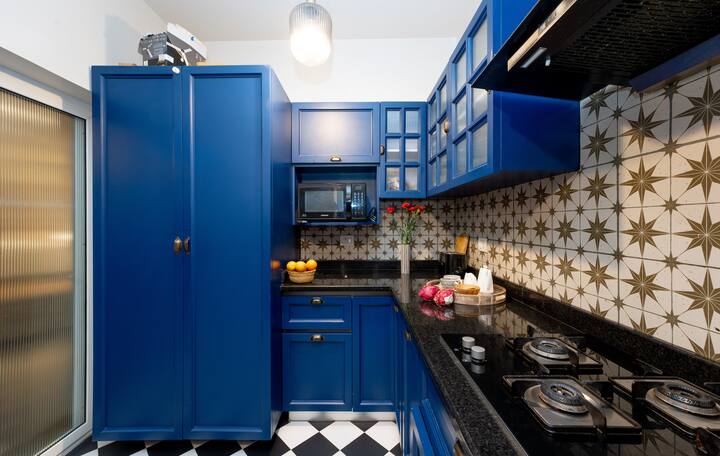 Full kitchen image 1