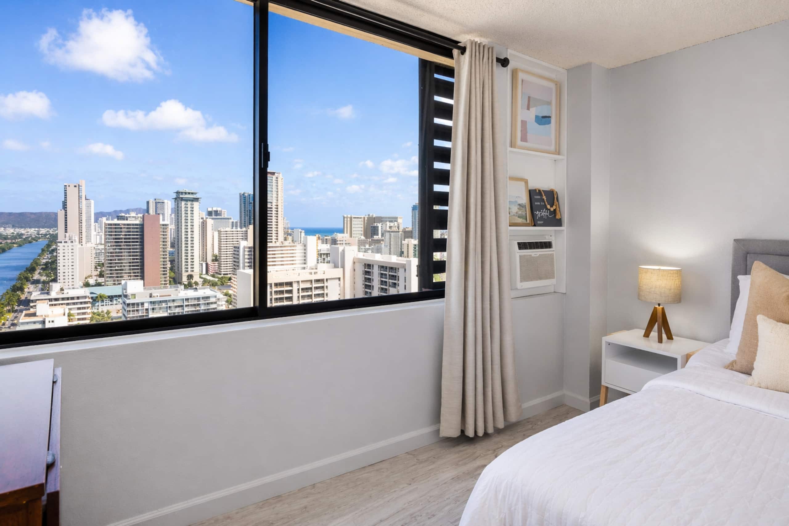 Oceanview Oasis: 27F Dual Units A + B - Image 9