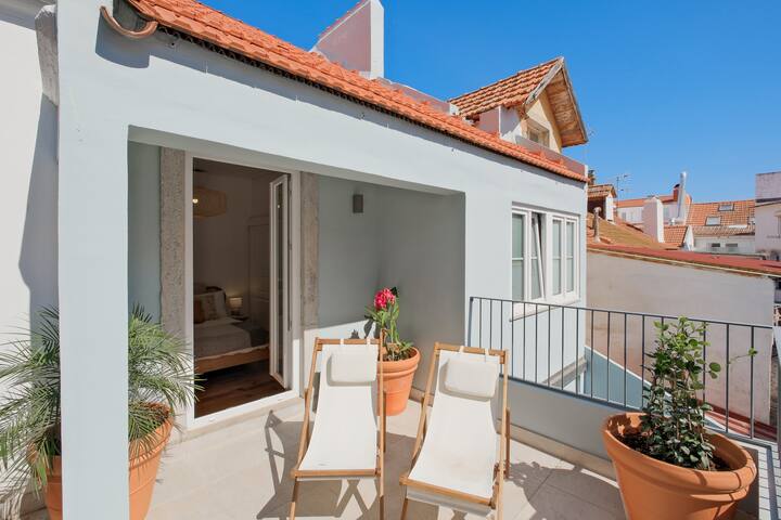 House of light – Cascais Center 4 bedroom gallery image 5