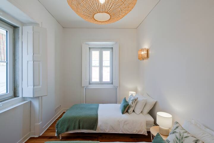 House of light – Cascais Center 4 bedroom gallery image 4