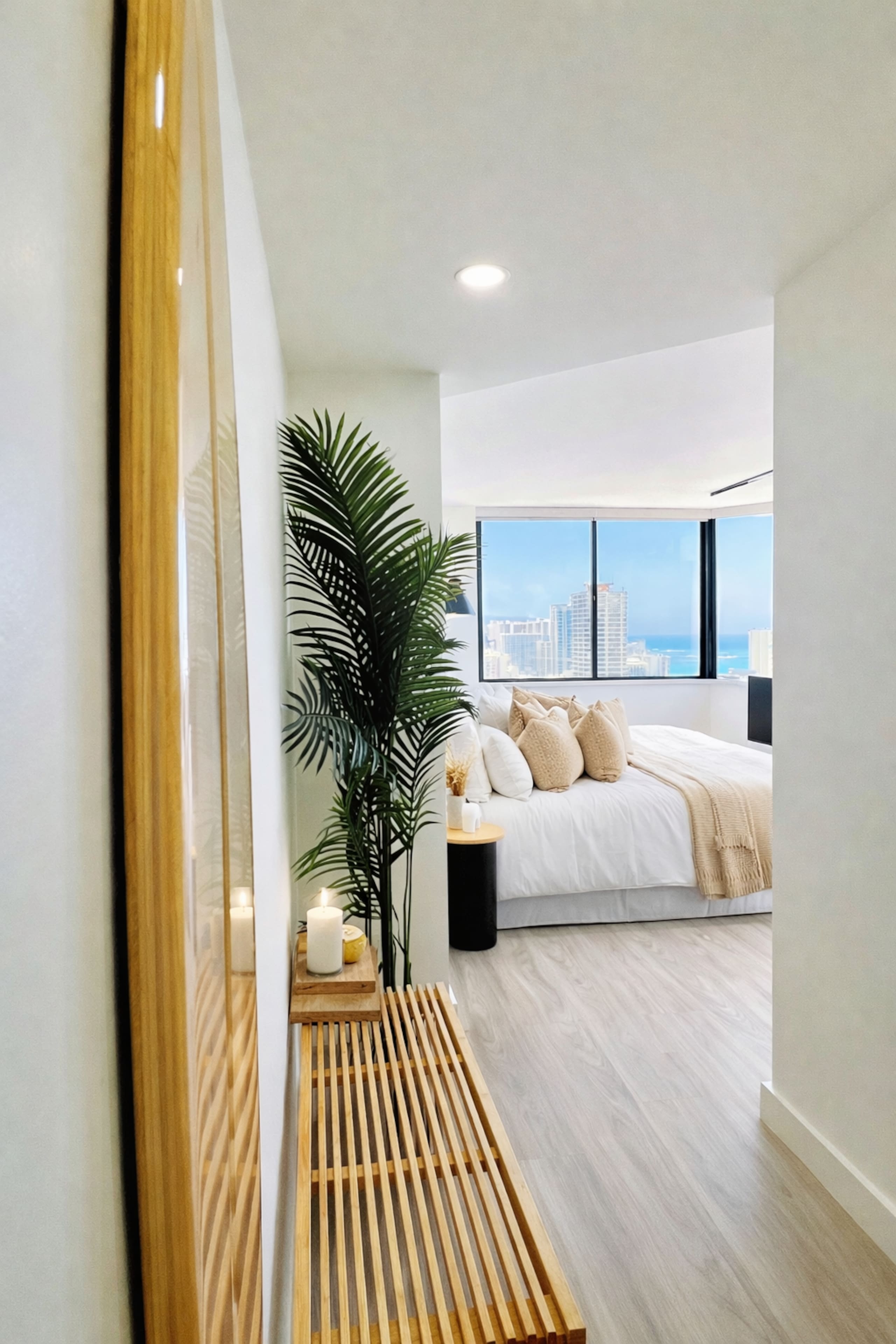 Waikiki Ocean Diamondhead : 37F Corner Panorama - Image 13