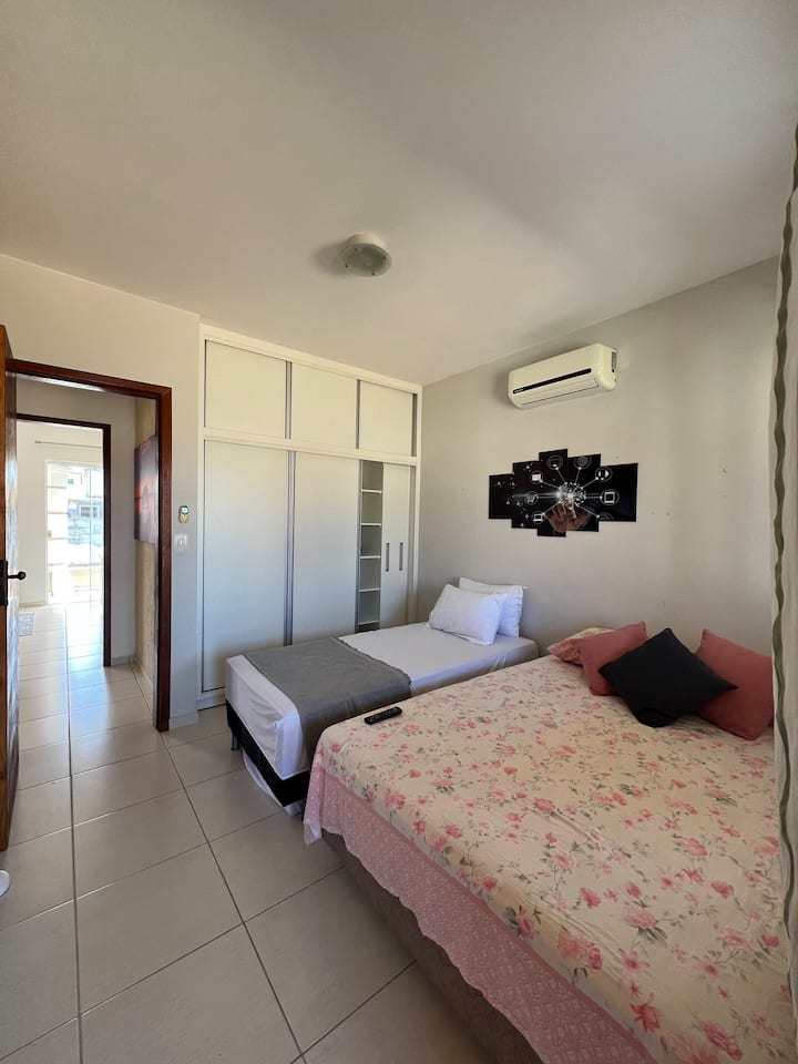 საძინებელი 1