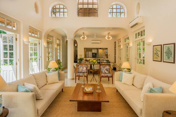 Living room 1 image 8
