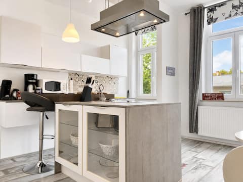 Beliebte Airbnb-Anzeige: London Suite for 4+ Kitchen/Wi-Fi in Altendorf