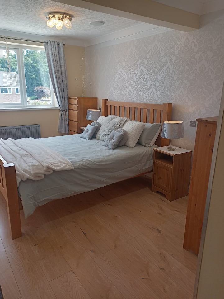 dvojlôžko s kúpeľňou 