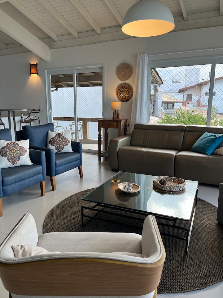 Casa Pé Na Areia | Lareira + Frente Mar - Garopaba
