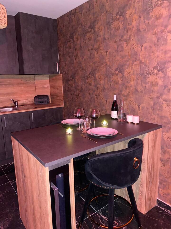 Suite Spa & Cinéma – Balnéo + Sauna - Chalon-sur-Saône