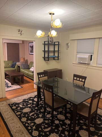 /Audubon Apartment 3bed 1bath built1928 Pine Hill