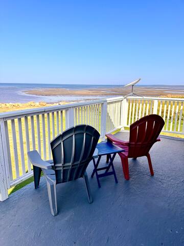 Reflections Ocean Front Cottage gallery image 5