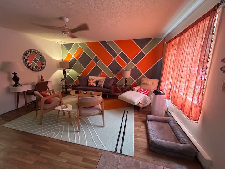 Retro Retreat & Spa - Galway, NY