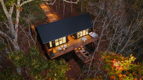 Secluded Dahlonega Hideaway • Wood-Fired Hot Tub