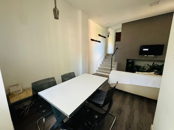 Amplio Y Cómodo Apartamento En Ciudad Lineal. - 마드리드