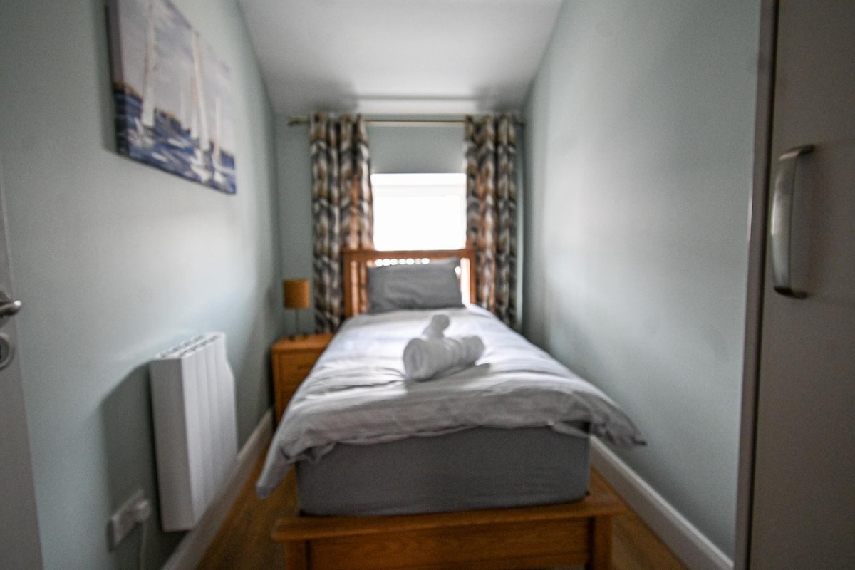 საძინებელი 4