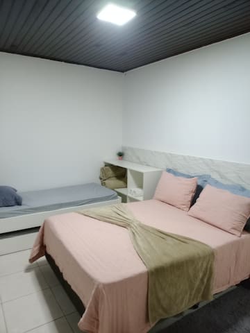 Entire home with 1 bedrooms in Cuiabá - Casa  Individual-Parada do Viajante