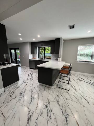 Oasis paradise gallery image 5