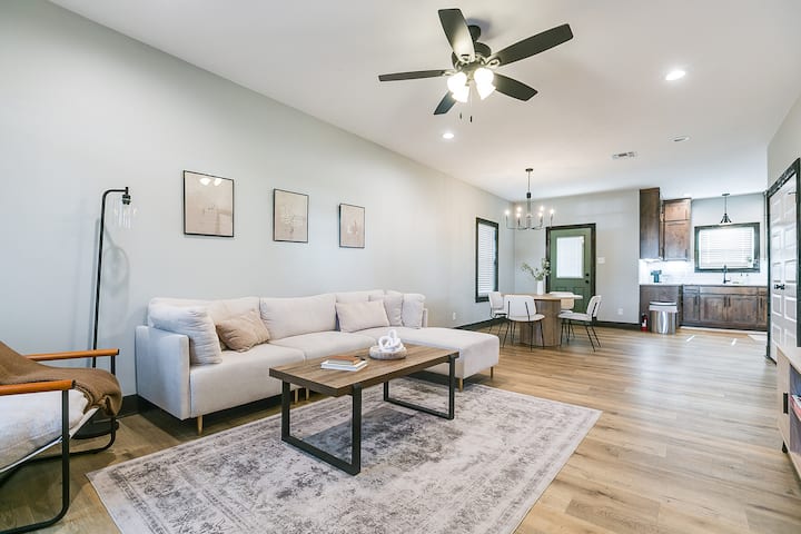 Brand New Modern 2BR ~ Mathis Field!