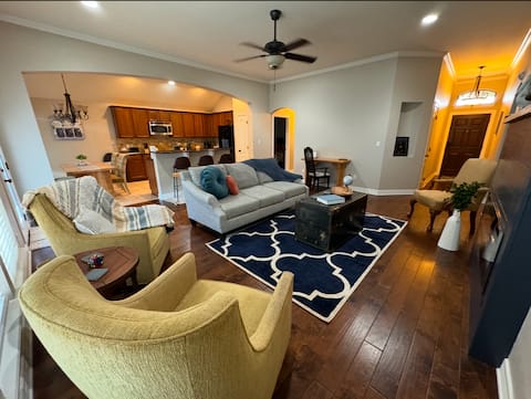 Cypress Moss Retreat in Legacy 4BR 2BA