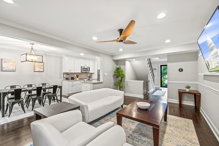 King Bed * Game Room *Mins To Dc* 5 Tvs *Patio - Alexandria, VA