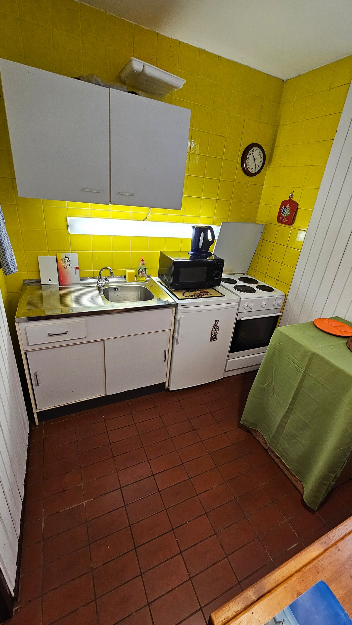 Successful Airbnb property: 1-room apartment near the fair in Deutz