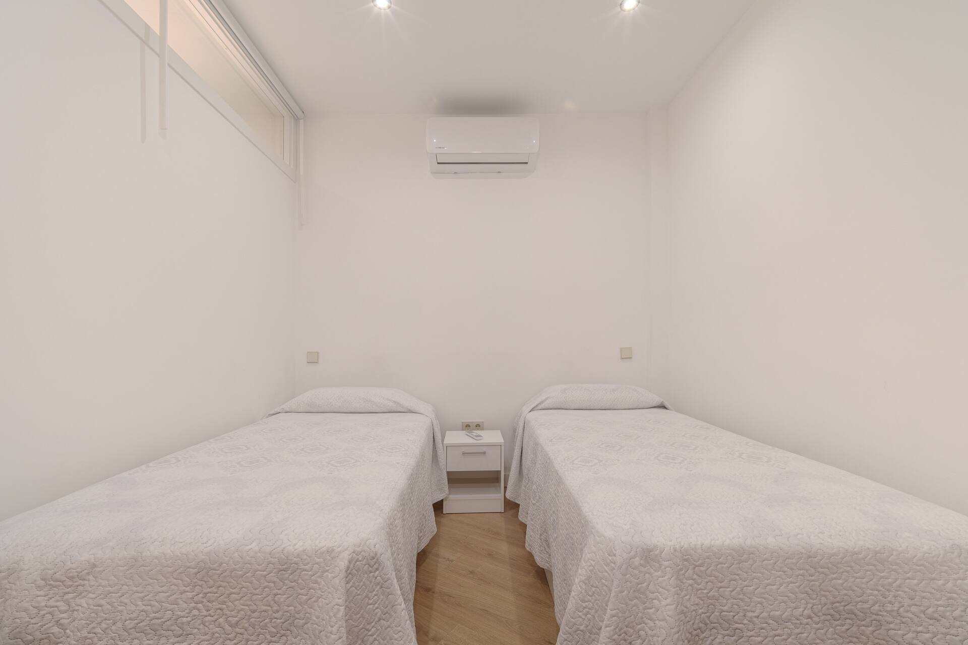 Apartment in La Latina for 6, just a stone's throw from El Rastro. — photo 5