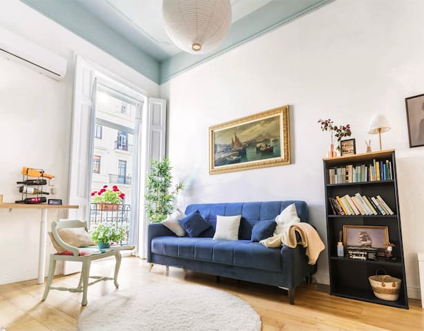 Family&Groups Boutique Stay with Main Square View