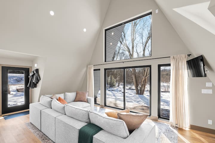 A-frame Modern House W/ Private Pond - Greenwood Lake, NY