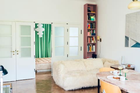 Top Airbnb: Unique apartment in the Old Mokotòw in Mokotów