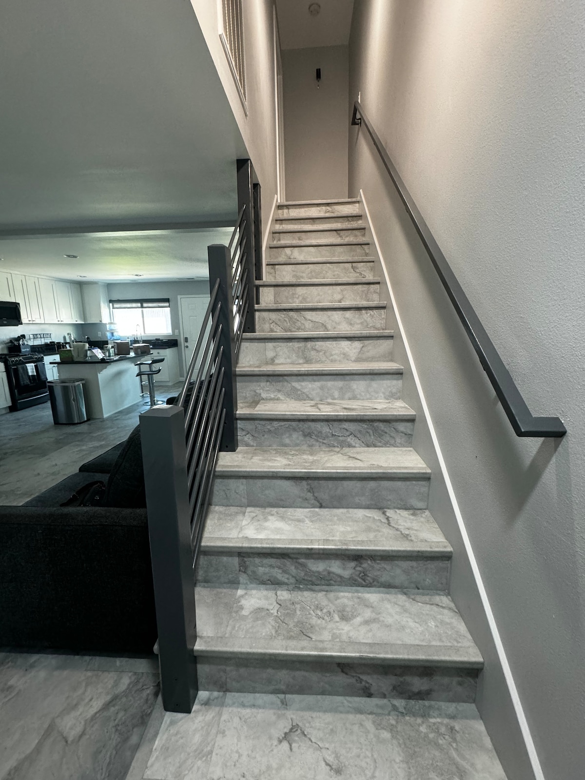 Top performing Airbnb: Beautifully Renovated 3BR/2BA Home, Large Yard in Skyline Paradise Hills