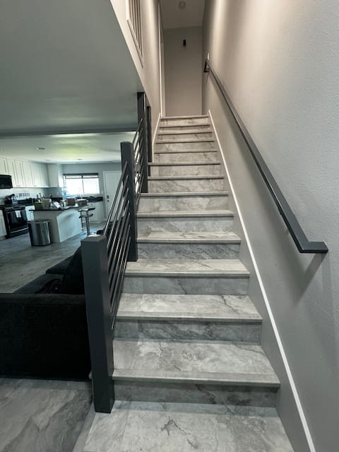 Top performing Airbnb: Beautifully Renovated 3BR/2BA Home, Large Yard in Skyline Paradise Hills