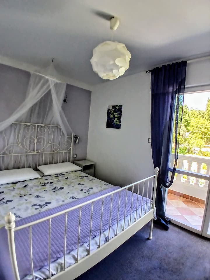 საძინებელი 3